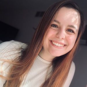 Meet your Posher, Alyssa
